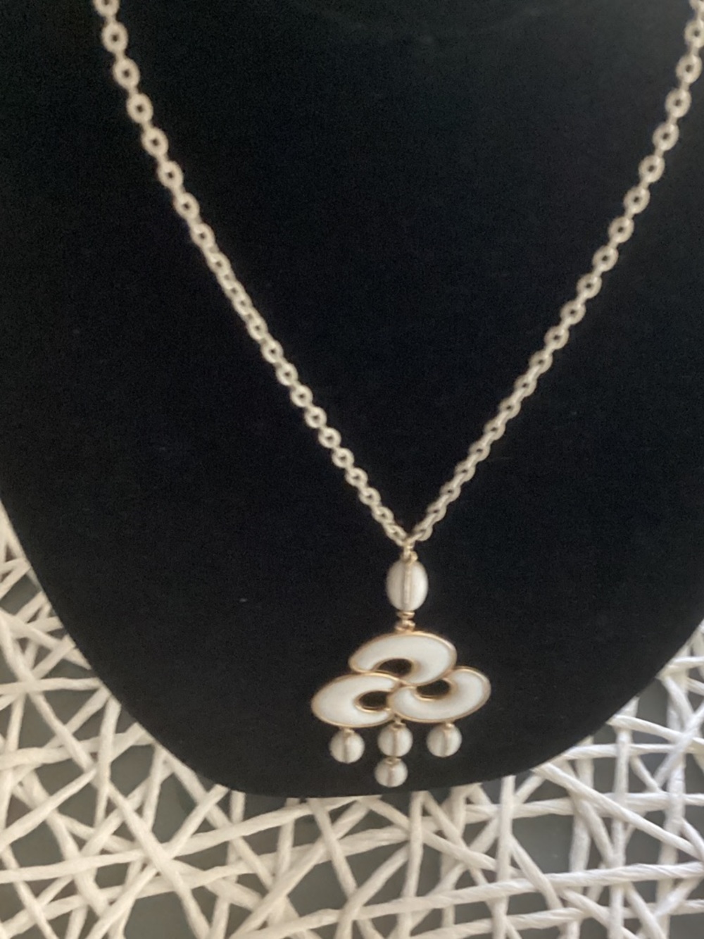White Enamel Drop Pendant Necklace - Women Jewelry - Picture 3 of 5